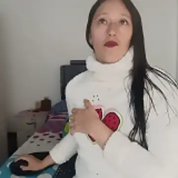 Snapshot of Sunshine_e chatting on November 22, 5:01 pm Sunshine e online show from November 22, 5:01 pm