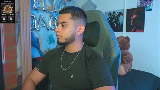 Tiler wolker online show from February 6, 10:13 pm