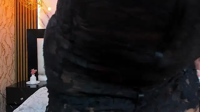 Snapshot of Kelly_Swift chatting on November 8, 4:01 am Kelly Swift online show from November 8, 4:01 am