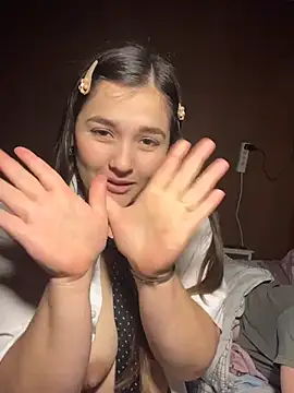 angietubebe online show from November 3, 2:13 am