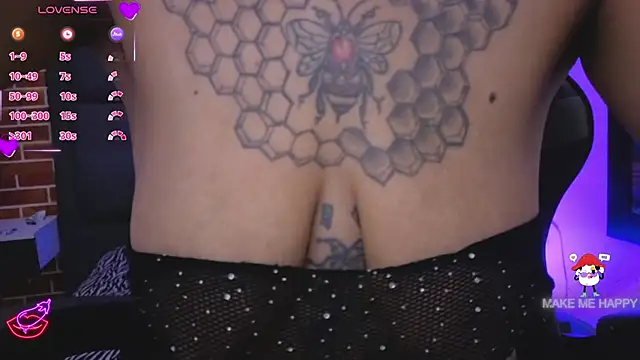 ghostwomaan online show from January 19, 1:04 pm