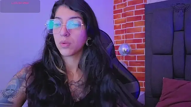 ghostwomaan online show from February 20, 11:32 am