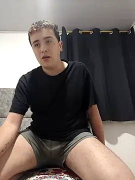 Snapshot of Sam_Rush chatting on December 2, 7:57 am Sam Rush online show from December 2, 7:57 am