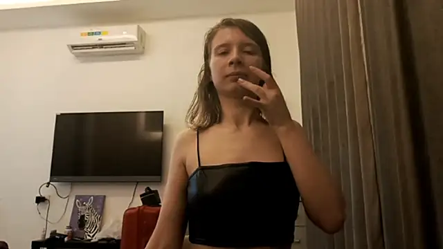 Snapshot of MargaretFairy chatting on November 26, 5:47 pm MargaretFairy online show from November 26, 5:47 pm