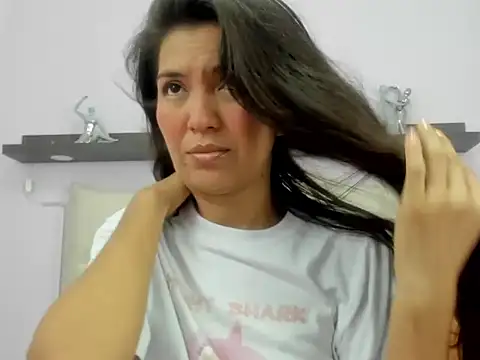 Snapshot of tammy_sex25 chatting on November 7, 10:26 am tammy sex25 online show from November 7, 10:26 am