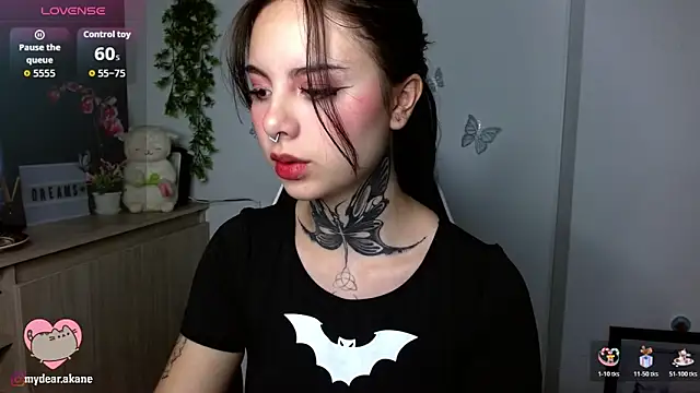 Akane bellow online show from November 7, 9:15 pm