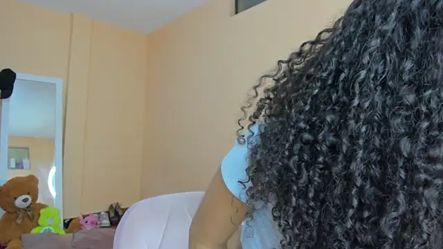 Keniia rizz online show from March 28, 8:41 pm