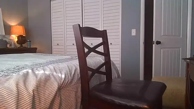 Snapshot of Hooshung_mvers8 chatting on November 6, 7:04 pm Hooshung mvers8 online show from November 6, 7:04 pm