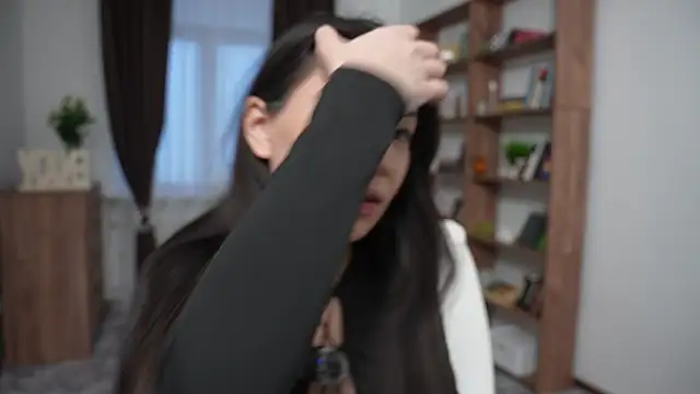 OnieClose online show from December 21, 7:37 am