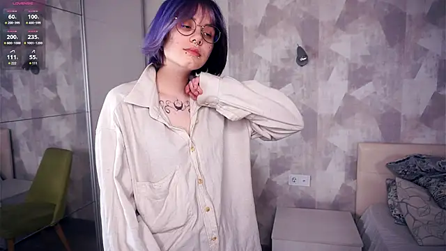 KellePourier online show from November 6, 5:36 pm