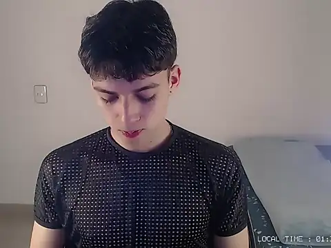 Snapshot of Sett_01 chatting on November 12, 6:36 am Sett 01 online show from November 12, 6:36 am