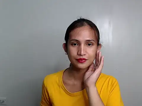 Snapshot of prettysam9 chatting on November 13, 11:20 am prettysam9 online show from November 13, 11:20 am