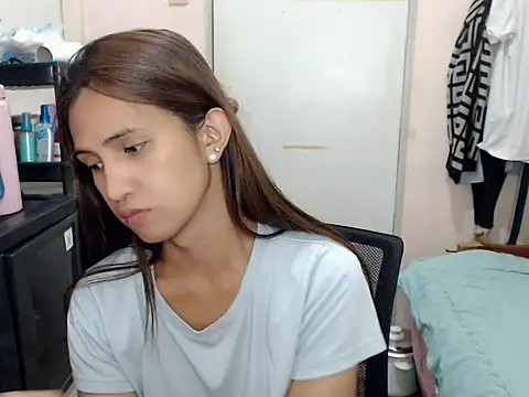 Snapshot of prettysam9 chatting on November 27, 3:08 am prettysam9 online show from November 27, 3:08 am