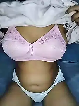 Snapshot of Cutie_Miya chatting on February 3, 1:27 pm Cutie Miya online show from February 3, 1:27 pm