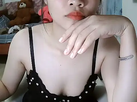 Snapshot of zubu_202 chatting on October 31, 1:34 pm zubu 202 online show from October 31, 1:34 pm