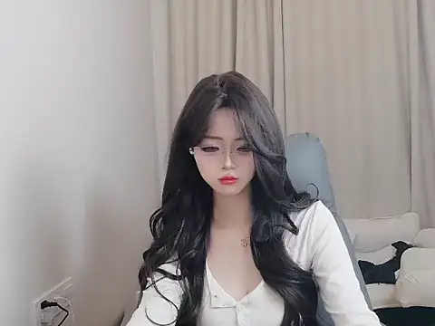 onnijiang123 online show from October 31, 9:54 am