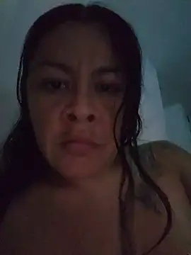 1SexyPanaRican online show from June 28, 12:27 am