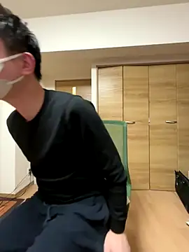 isao752702 online show from November 24, 12:27 pm