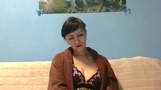 Snapshot of IffetLove42 chatting on April 30, 8:57 pm IffetLove42 online show from April 30, 8:57 pm