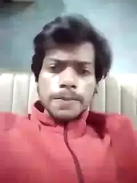 Snapshot of Luckysucks chatting on November 14, 6:12 am Luckysucks online show from November 14, 6:12 am