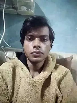 Snapshot of Luckysucks chatting on November 19, 4:23 am Luckysucks online show from November 19, 4:23 am