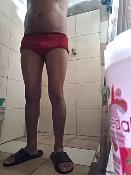 Snapshot of sanz957 chatting on February 12, 2:39 am sanz957 online show from February 12, 2:39 am