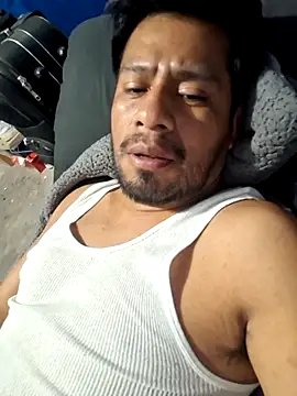 Snapshot of sanz957 chatting on February 28, 2:56 am sanz957 online show from February 28, 2:56 am