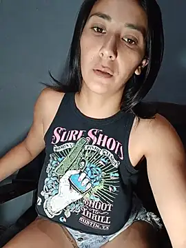Snapshot of marinax11 chatting on May 30, 6:38 pm marinax11 online show from May 30, 6:38 pm