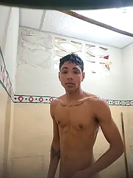 Alex Sweeting online show from November 11, 6:52 pm