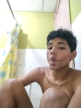 Alex Sweeting online show from February 18, 7:37 am