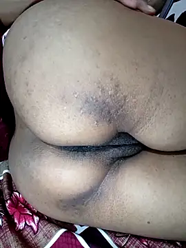 Snapshot of cutietapaswini chatting on December 16, 6:13 pm cutietapaswini online show from December 16, 6:13 pm