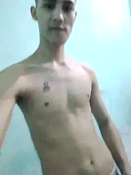 Snapshot of EncodingPuddle chatting on February 21, 4:19 pm EncodingPuddle online show from February 21, 4:19 pm