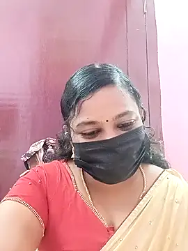 Snapshot of Mandhra28 chatting on October 28, 5:55 am Mandhra28 online show from October 28, 5:55 am