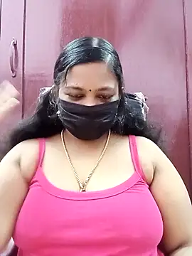 Snapshot of Mandhra28 chatting on November 5, 5:13 pm Mandhra28 online show from November 5, 5:13 pm