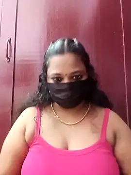 Snapshot of Mandhra28 chatting on November 23, 6:08 pm Mandhra28 online show from November 23, 6:08 pm