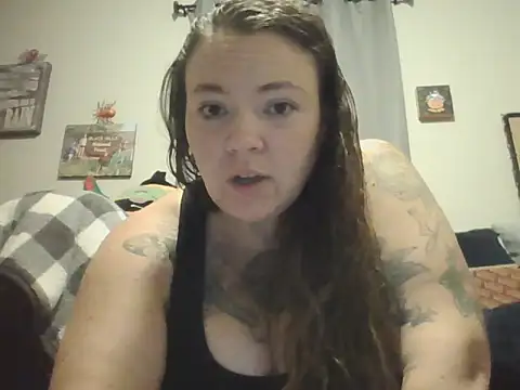 Snapshot of BartenderSteph chatting on October 27, 8:51 am BartenderSteph online show from October 27, 8:51 am