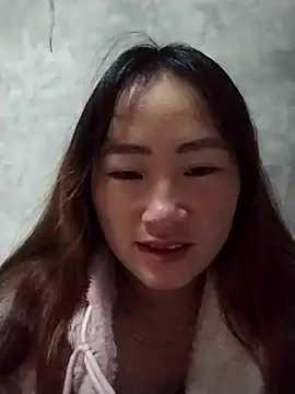 Snapshot of emini-xx chatting on November 18, 11:26 pm emini-xx online show from November 18, 11:26 pm