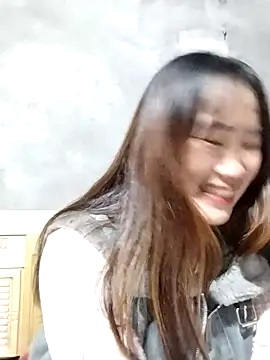 Snapshot of emini-xx chatting on November 27, 10:06 am emini-xx online show from November 27, 10:06 am