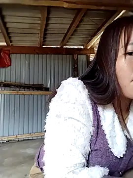 emini-xx online show from February 17, 6:32 am