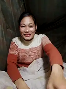 Snapshot of doggy-00 chatting on November 14, 7:01 pm doggy-00 online show from November 14, 7:01 pm