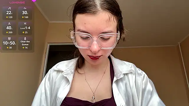 Snapshot of BunkedTempter chatting on November 16, 7:47 am BunkedTempter online show from November 16, 7:47 am