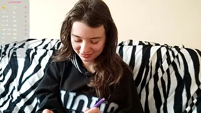 Snapshot of BunkedTempter chatting on December 15, 9:13 am BunkedTempter online show from December 15, 9:13 am