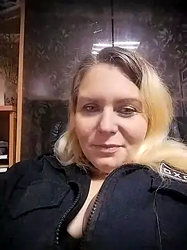 Snapshot of Lana-murr chatting on October 28, 6:43 pm Lana-murr online show from October 28, 6:43 pm