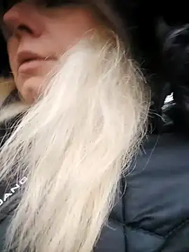 Snapshot of Lana-murr chatting on December 1, 7:57 am Lana-murr online show from December 1, 7:57 am