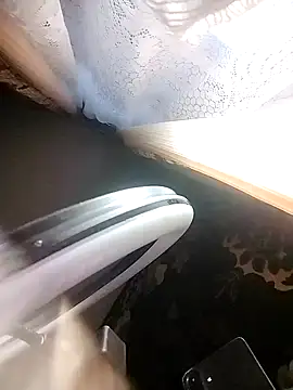 Snapshot of Lana-murr chatting on February 7, 2:32 pm Lana-murr online show from February 7, 2:32 pm