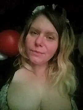 Snapshot of Lana-murr chatting on February 21, 3:02 pm Lana-murr online show from February 21, 3:02 pm