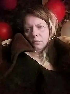 Snapshot of Lana-murr chatting on February 24, 6:17 pm Lana-murr online show from February 24, 6:17 pm