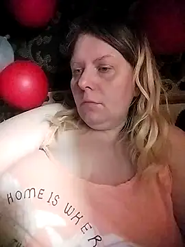 Snapshot of Lana-murr chatting on February 27, 5:13 pm Lana-murr online show from February 27, 5:13 pm