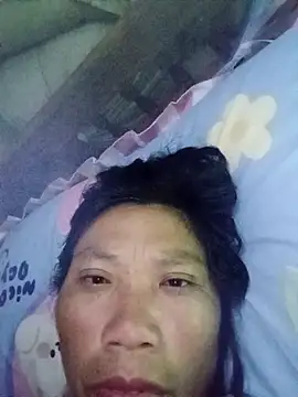 Snapshot of bella-la chatting on November 2, 8:55 pm bella-la online show from November 2, 8:55 pm