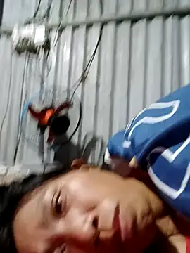 Snapshot of bella-la chatting on November 11, 11:54 am bella-la online show from November 11, 11:54 am